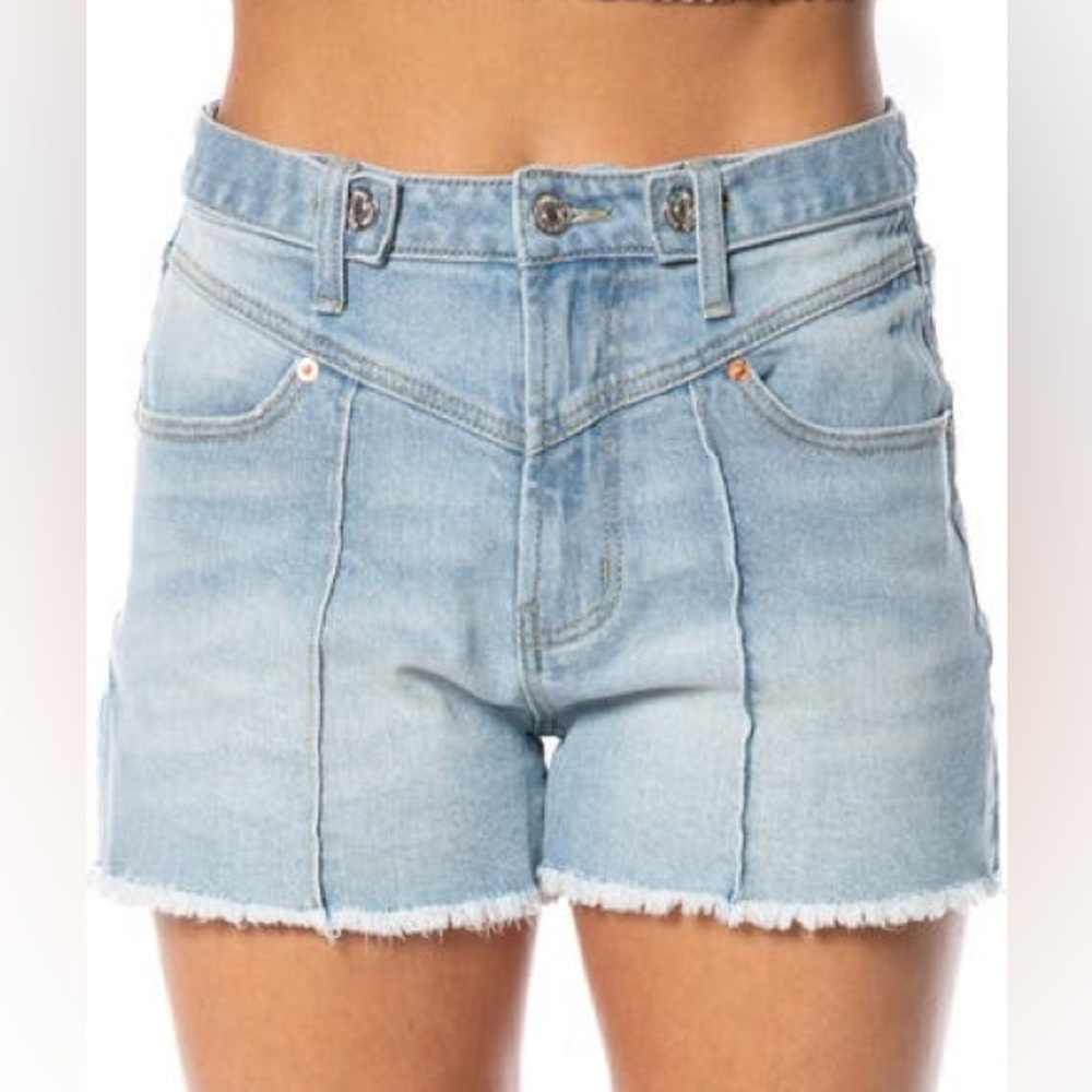 🔥Closet Clearout!🔥 Juicy Couture V-Feont Raw Hem Denim Shorts